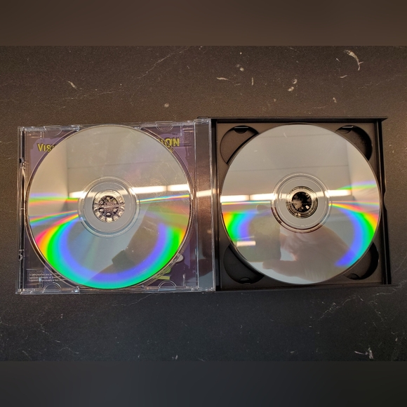 The Sims 2 Base Game for PC. Complete 4 Disc. - Picture 5 of 6